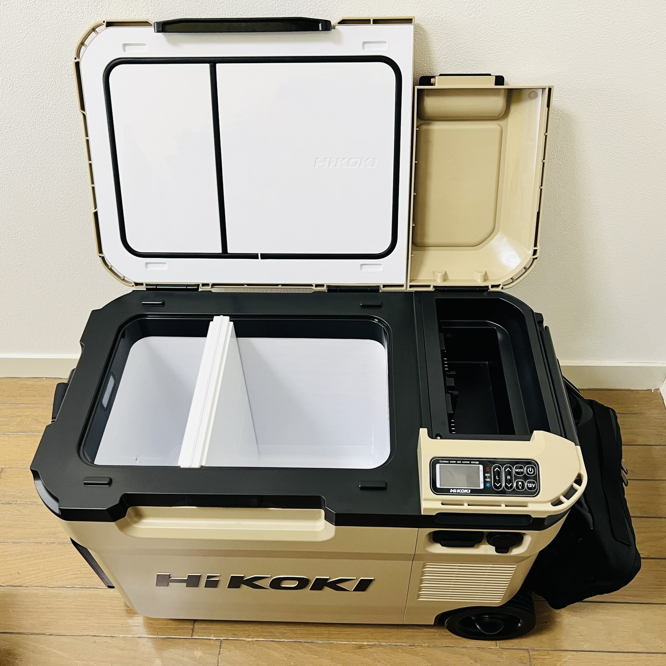 HiKOKI(ハイコーキ)コードレス冷温庫【25L】