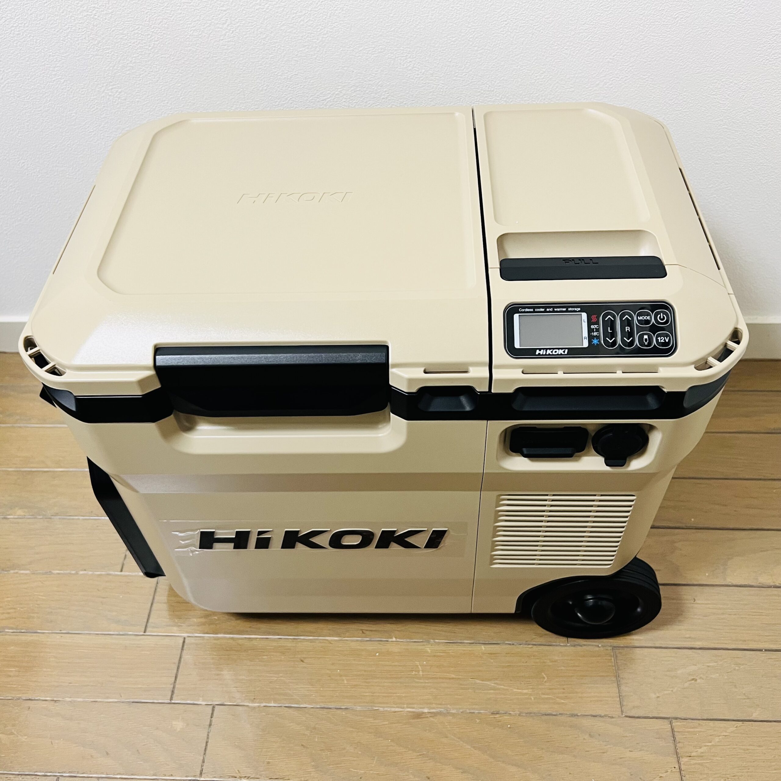 HiKOKI(ハイコーキ)コードレス冷温庫【18L】